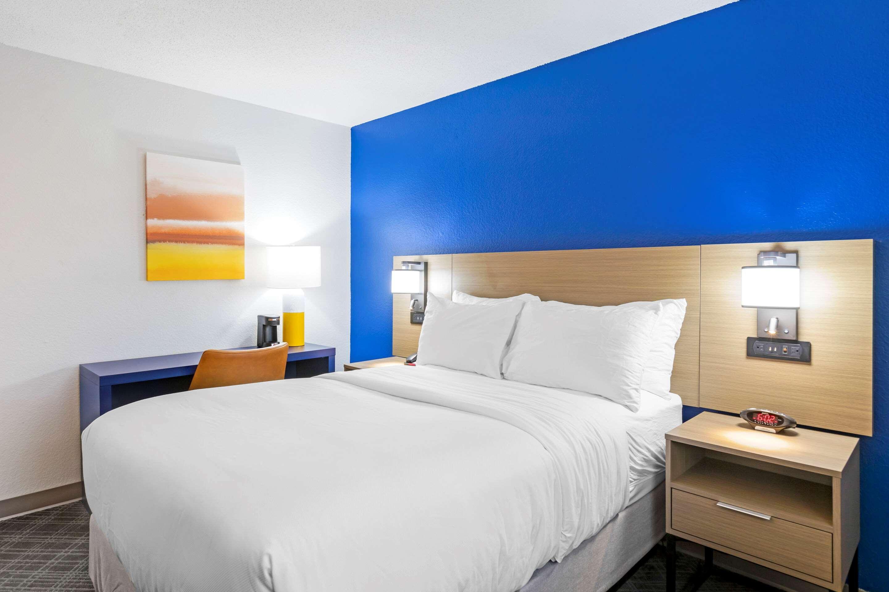 Comfort Inn Detroit - Troy Clawson Exterior foto